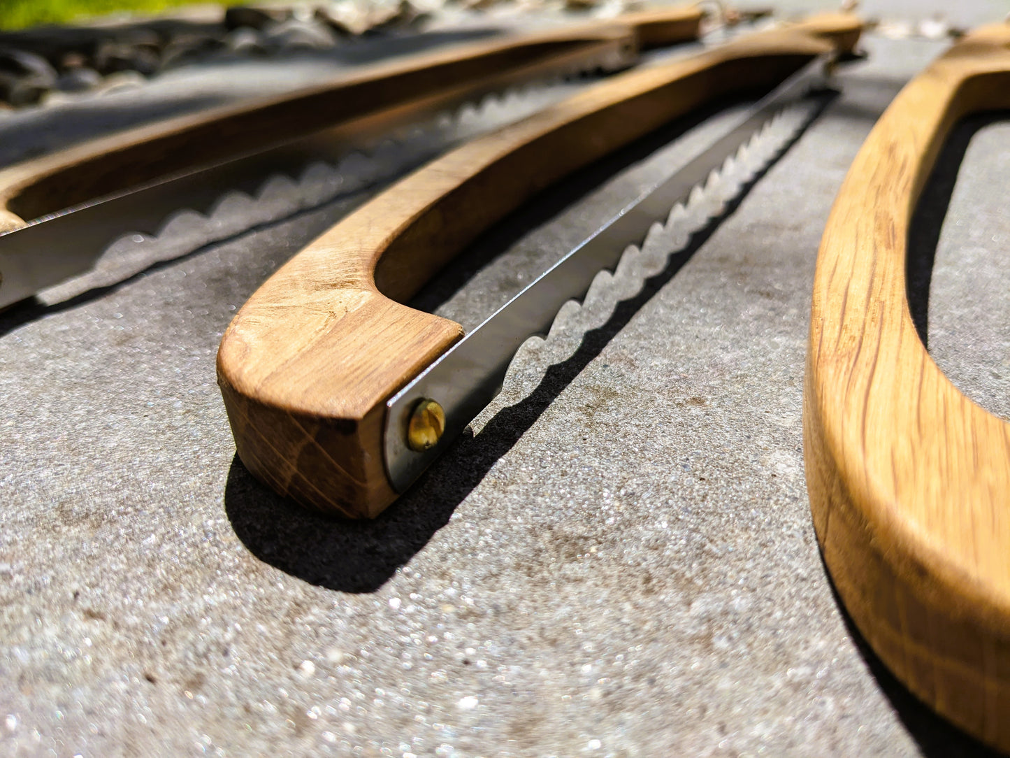 Couteaux à pain en Chêne (archet de violon)