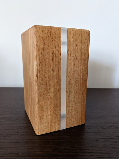 Lampe ou veilleuse en bois de Hêtre & Leds