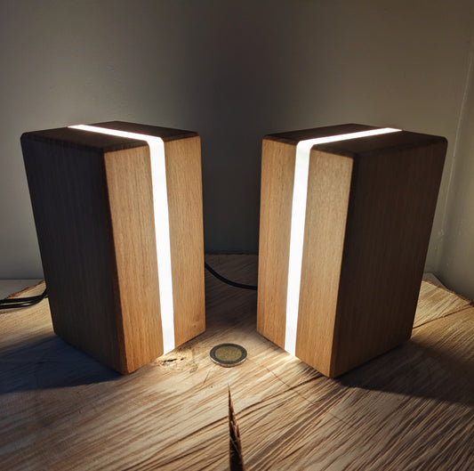 Lampe ou veilleuse en bois de Hêtre & Leds